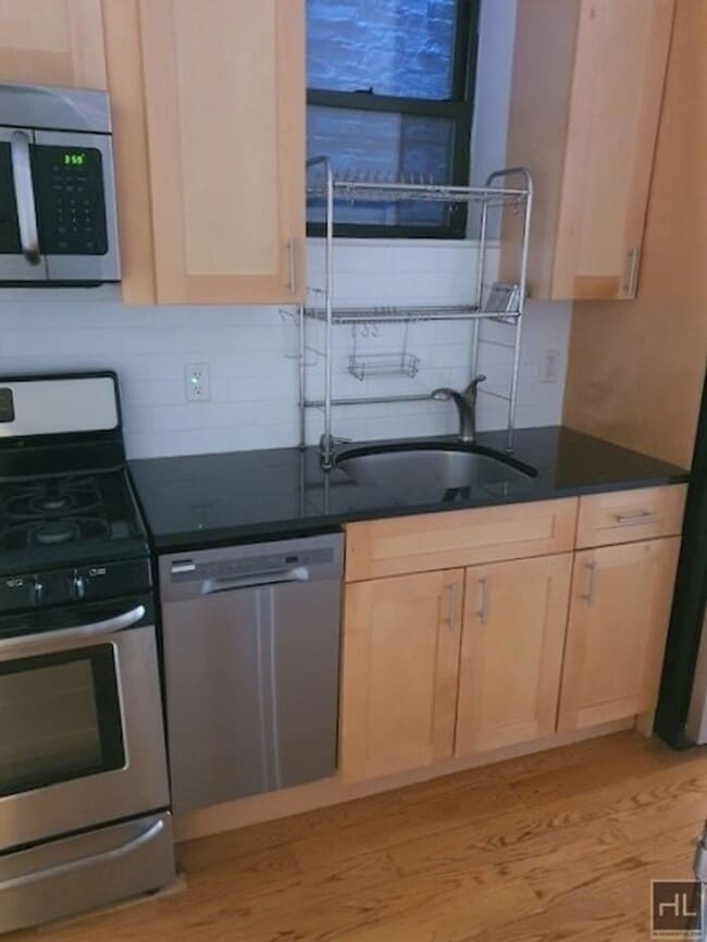 Building Photo - GARFIELD PLACE