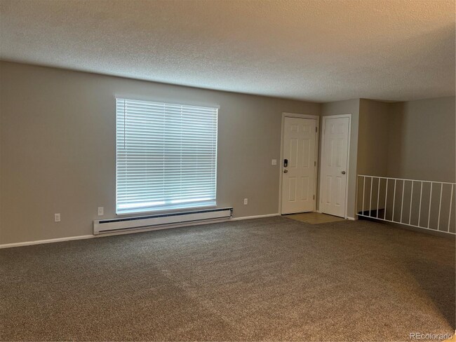 Foto del edificio - 17403 E Louisiana Ave