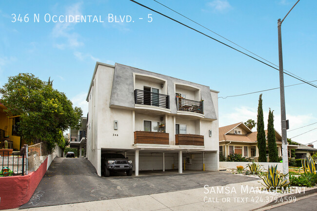 Building Photo - Cozy Studio/1ba Unit in Silverlake with Ba...