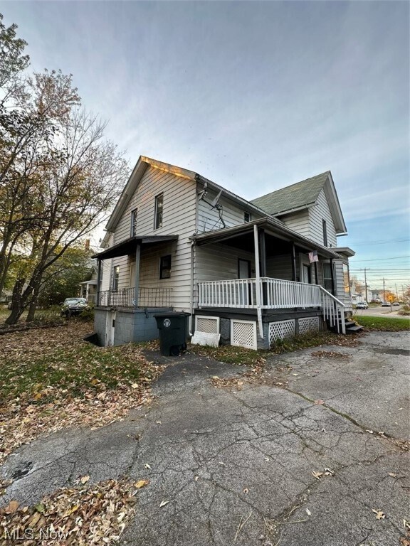 Foto principal - 528 E Buchtel Ave