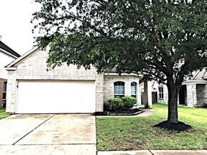 Building Photo - 15515 Elm Leaf Pl