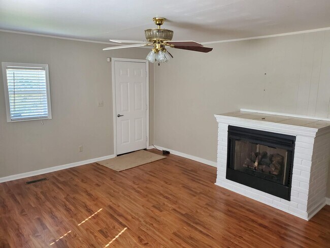 Foto del edificio - 320 W Midvale Ave