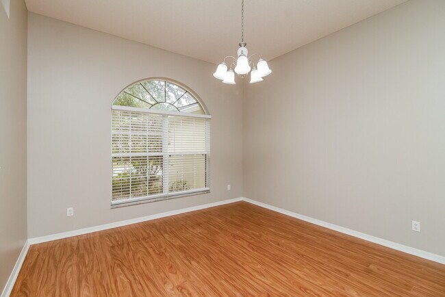 Foto del edificio - 1923 Southern Oak Loop