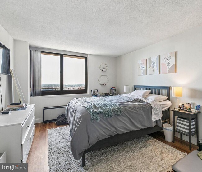 Foto del edificio - 1420 Locust St