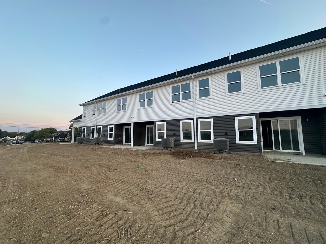 Foto del edificio - Brynn Mar Crossing