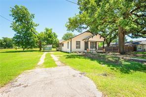 Building Photo - 307 S Crockett St