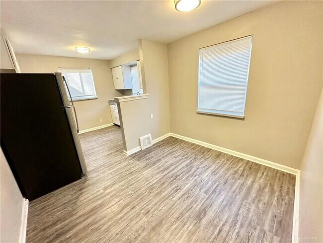 Foto del edificio - 2714 Holmes Ave