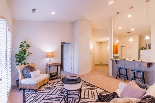 Flexible, integrated living spaces - Grove at Latimer