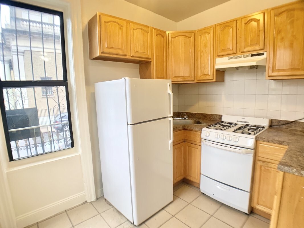 Primary Photo - 15 Wadsworth Ave