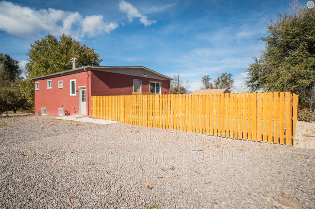 Building Photo - 601 W Baseline Rd