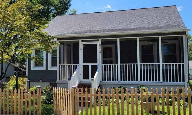 Building Photo - 8214 West End Dr