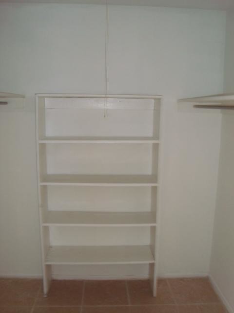 Building Photo - 1 bedroom in Tampa FL 33614-2067