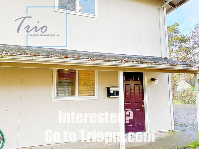 Building Photo - 128 E. St.