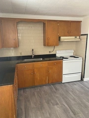 Building Photo - 3 Colonial Ave