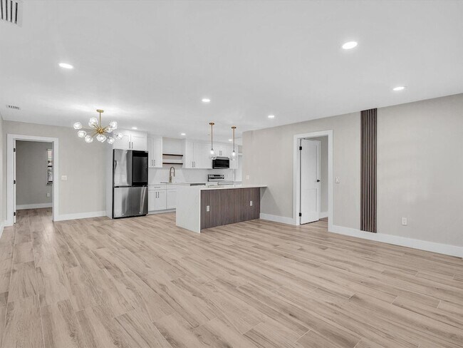 Foto del edificio - 10691 NW 28th St