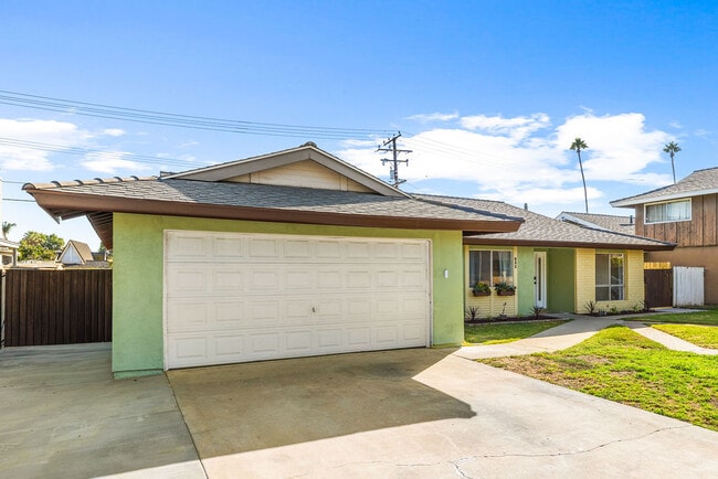 Building Photo - 632 Kenoak Dr