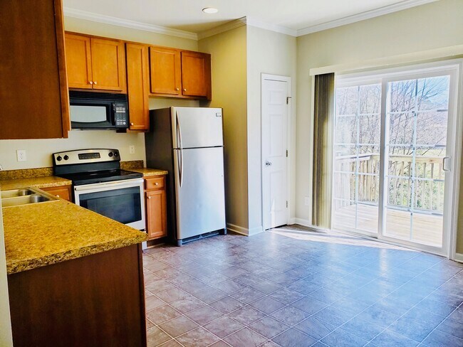 Foto del edificio - 651 Ganyard Farm Way