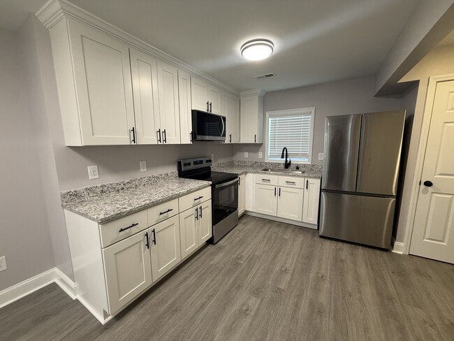 Building Photo - 251 Booth Ave