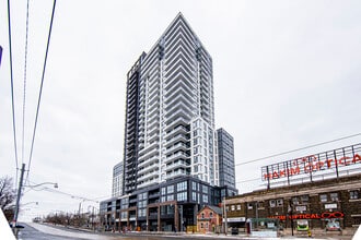 Building Photo - 286-2286 Main St