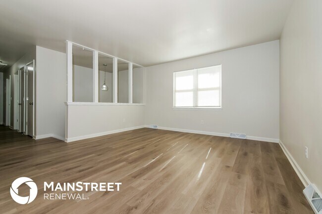 Foto del edificio - 5120 Goodman Ln