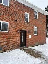 Building Photo - 49 Youngs Rd