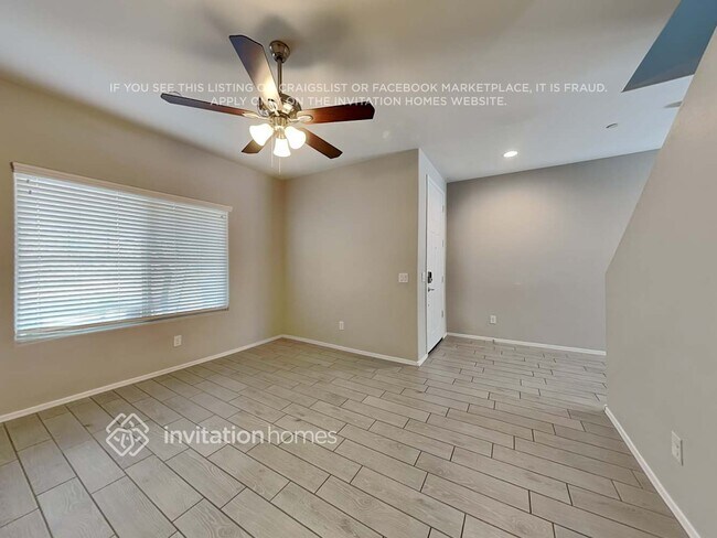 Foto del edificio - 21201 W Encanto Blvd