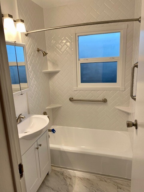 completely new bathroom - 842 Euclid Ave