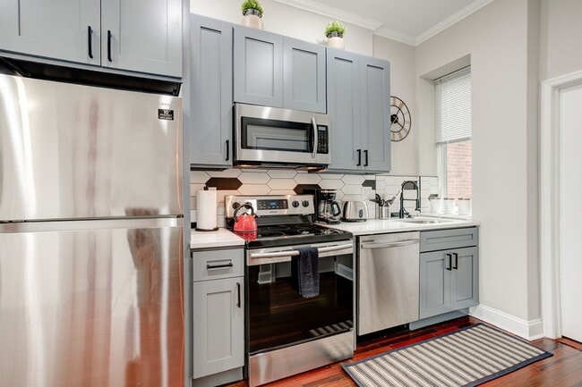 Photo - 1927 N 33rd St Apartment