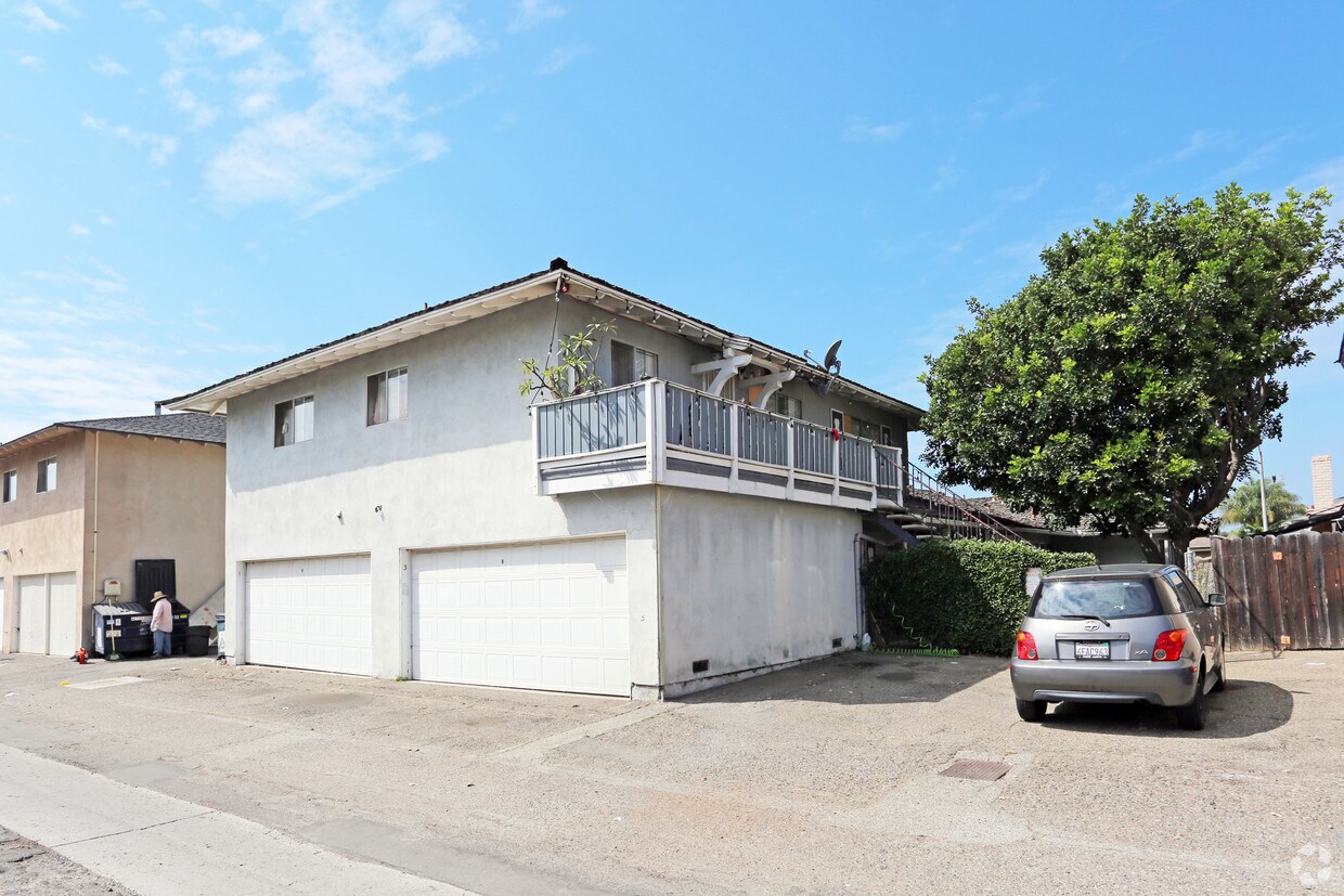 Building Photo - 16622 Bartlett Ln