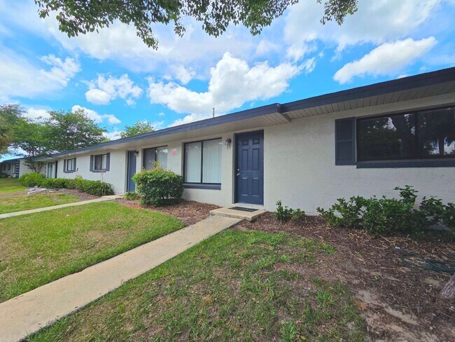 Building Photo - 605 Northlake Blvd