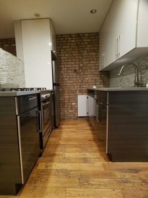 Building Photo - 492 19th St