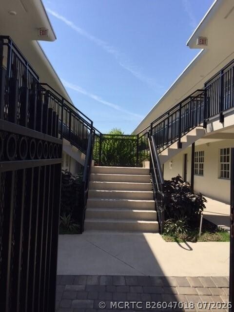 Building Photo - 1780 S Glades Dr