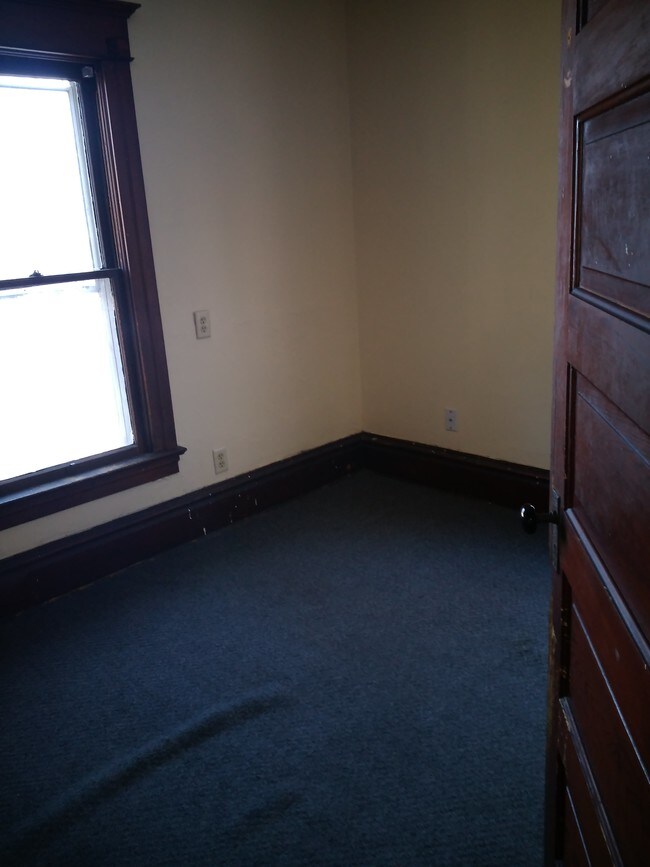 Foto del edificio - 949 Grant Ave