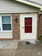 Building Photo - 7687 Brams Hill Dr
