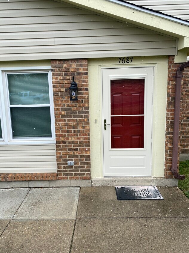 Primary Photo - 7687 Brams Hill Dr