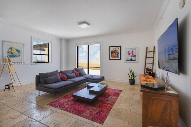 Building Photo - 8395 SW 73rd Ave