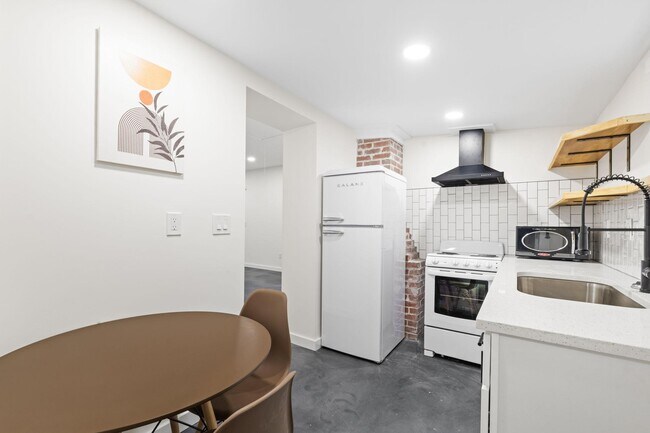 Foto del edificio - 219 W 41st St