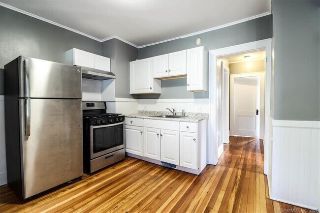 Foto del edificio - 78-80-80 Cherry St