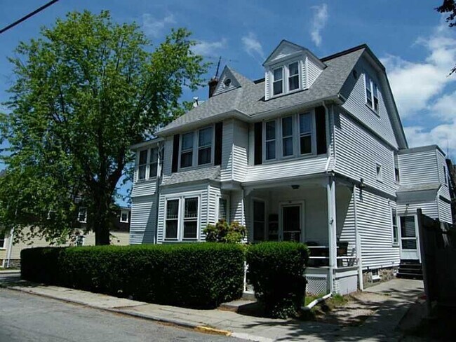 Building Photo - 20 Cranston Ave