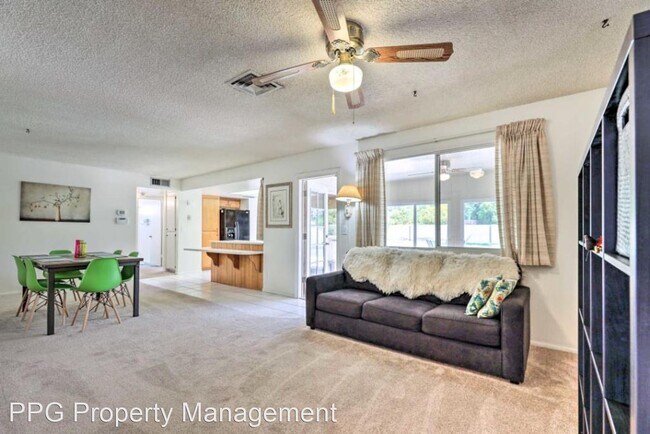 Building Photo - 3 br, 2 bath House - 600 E Palm St