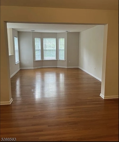 Building Photo - 236 Pinelli Dr