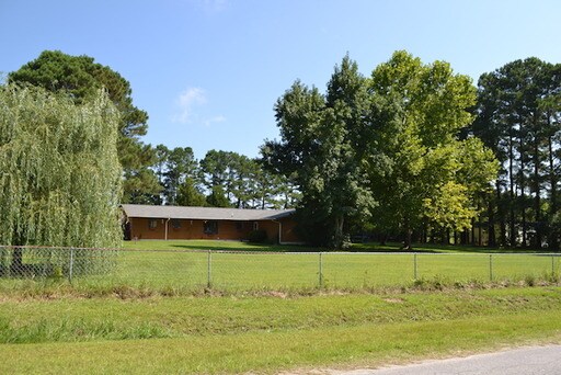 Building Photo - 191 Thomas Humphrey Rd