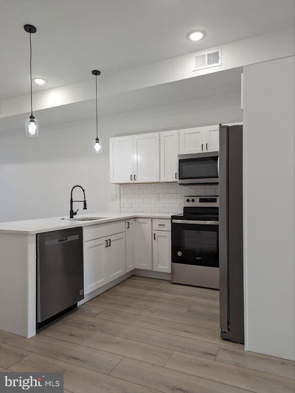 Foto principal - 147 N Gross St