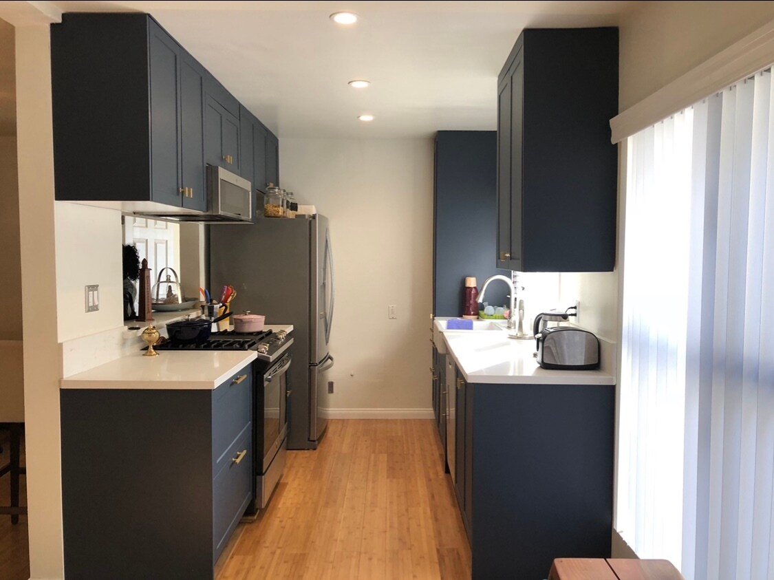 Foto principal - 563 E Hazel St