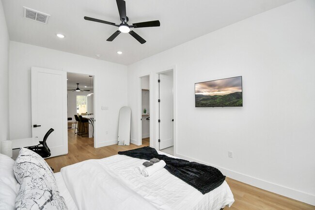 Foto del edificio - 7129 Sidney St