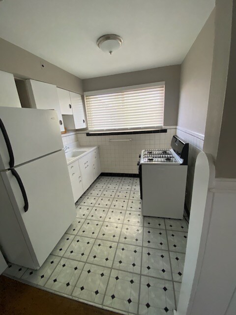 Foto del edificio - 815 Schiff Ave