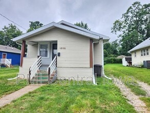 Building Photo - 1806 Jefferson Ave
