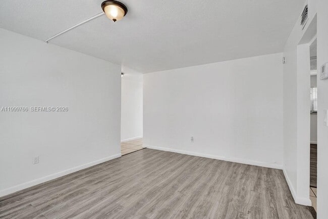 Building Photo - 4511 Treehouse Ln