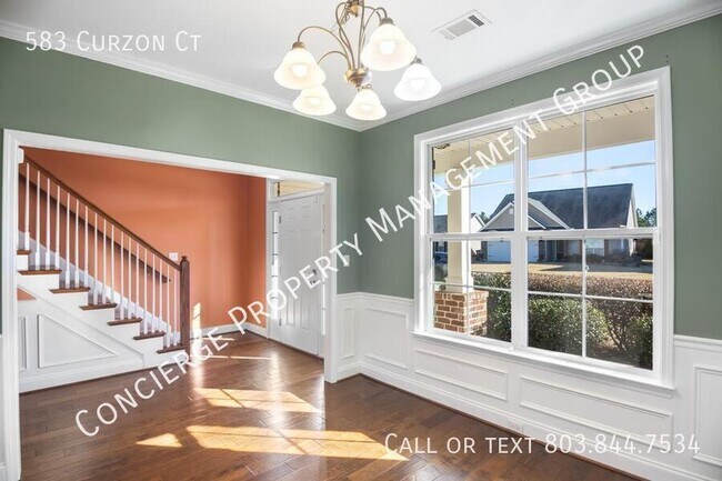 Building Photo - 583 Curzon Court