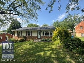Building Photo - 4706 Casper Dr NE